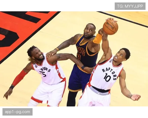 猛龙迎战骑士：骑士多名主力缺阵，鲍尔首发亮相新东家